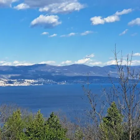 Villa Sentia With Jacuzzi & Spectacular Seaview Opatija