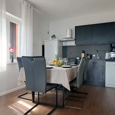 Sentia With Jacuzzi & Spectacular Seaview Villa *