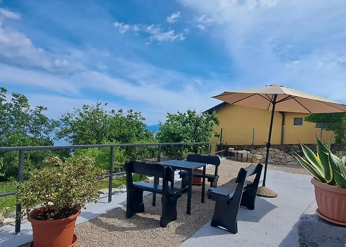 Sentia With Jacuzzi & Spectacular Seaview * أوباتيا