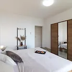 Sentia With Jacuzzi & Spectacular Seaview Abbazia