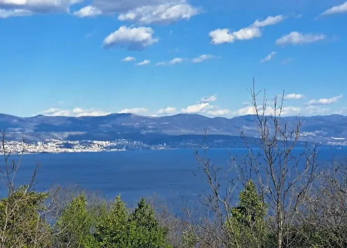 Willa Sentia With Jacuzzi & Spectacular Seaview Opatija