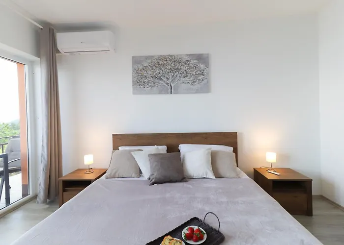 Sentia With Jacuzzi & Spectacular Seaview * Opatija