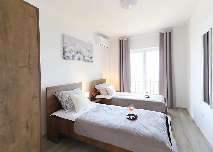 Sentia With Jacuzzi & Spectacular Seaview Villa Opatija